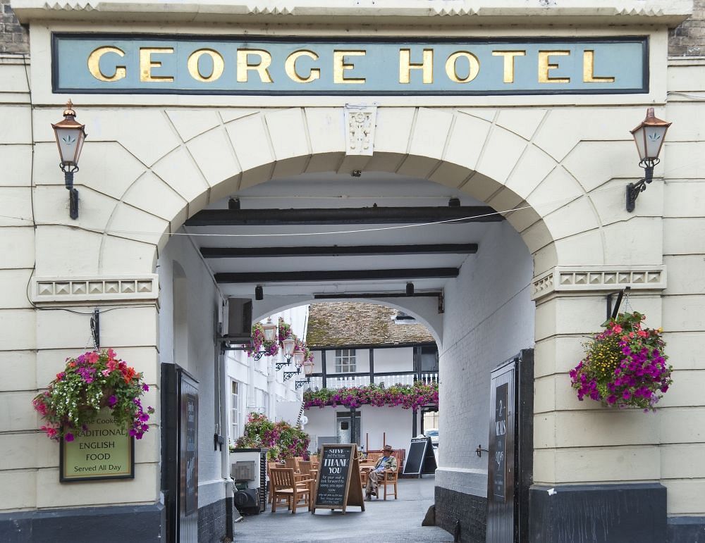 George Hotel By Greene King Inns Huntingdon Exterior foto